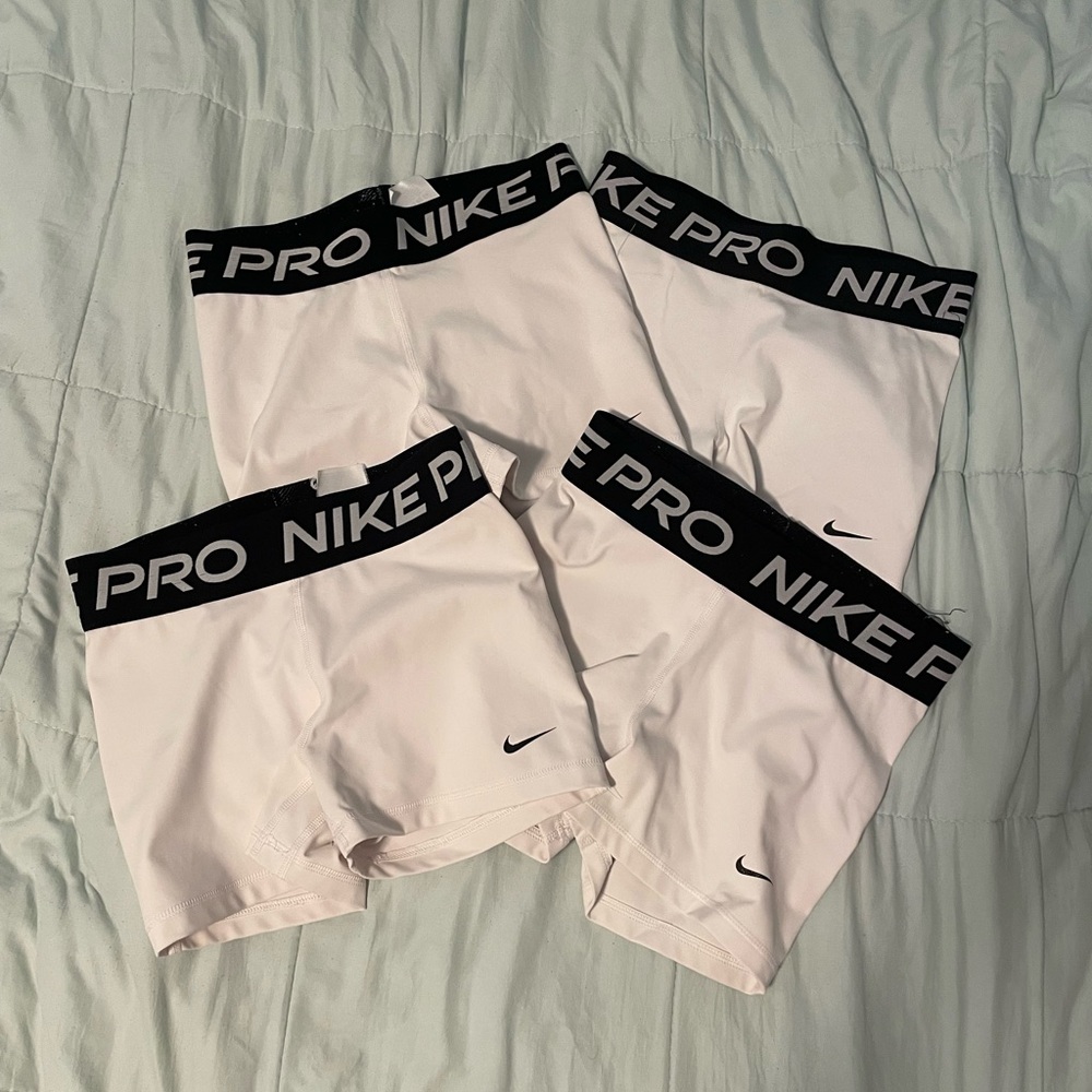 White Nike Spandex